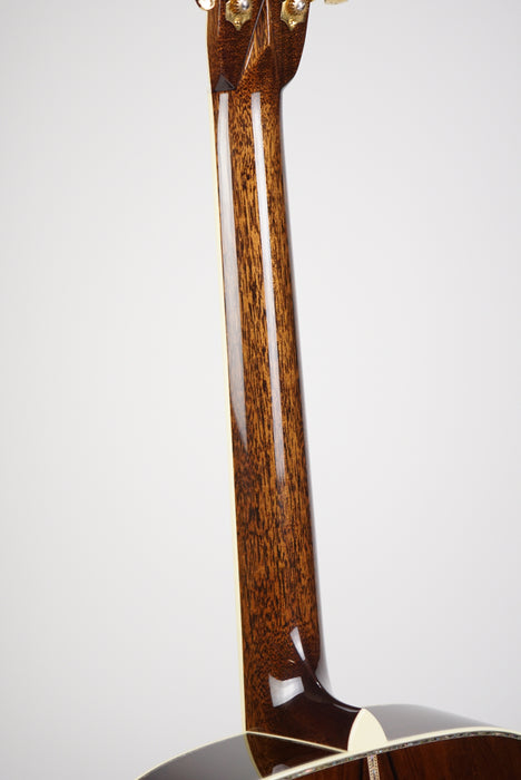 Bourgeois OM Style 45 Master Grade Brazilian Rosewood / Adirondack Spruce