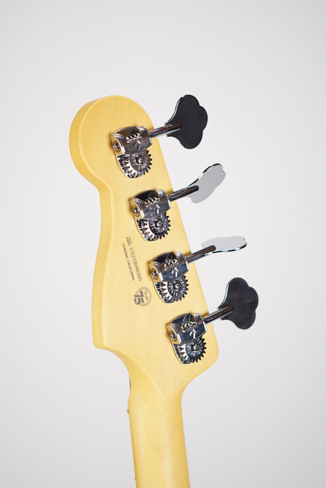 2021 Fender American Professional II Precision Bass Maple Fingerboard Black
