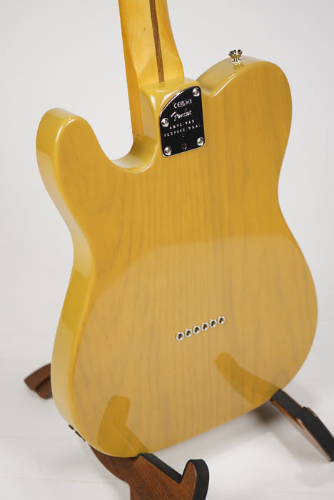 Fender American Professional II Telecaster®, Maple Fingerboard, Butterscotch Blonde