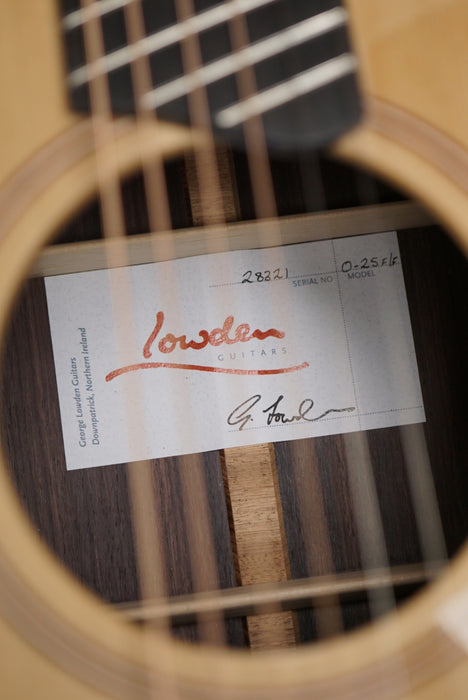 Lowden O-25 F/F Fan Fret