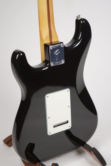 Fender Player II Stratocaster®, Maple Fingerboard, Black