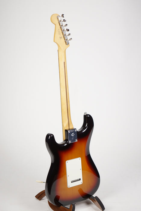 Fender Player II Stratocaster®, Rosewood Fingerboard, 3-Color Sunburst