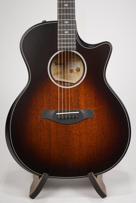 Taylor Builder's Edition 324ce