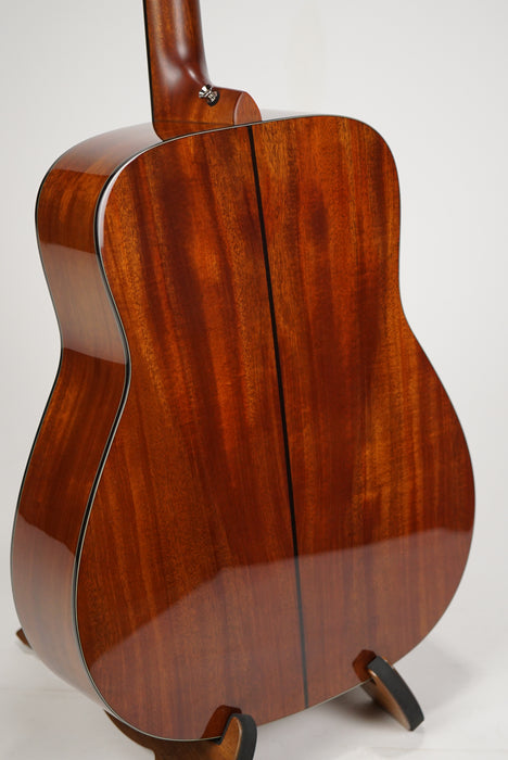 Yamaha FGX5