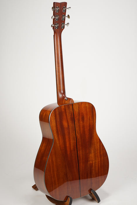Yamaha FGX5