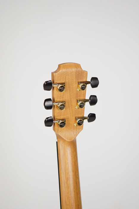 Lowden F10