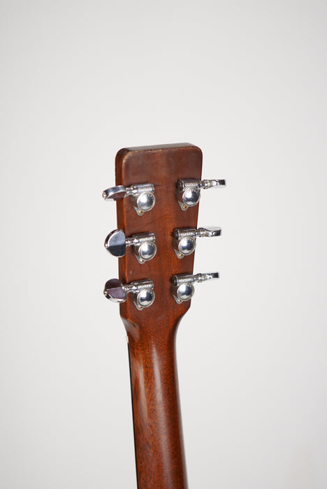 1966 Martin D-18