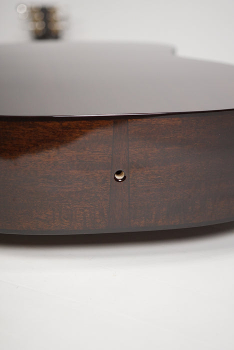 Bourgeois Professional Series Hogtop OM
