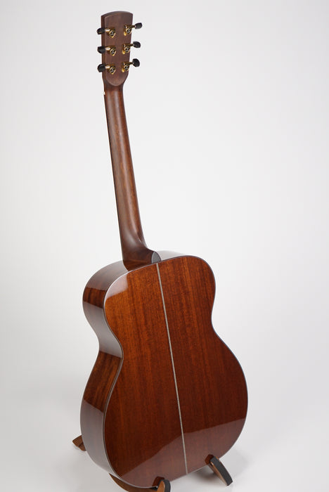 Huss and Dalton Model OM 14-fret Custom