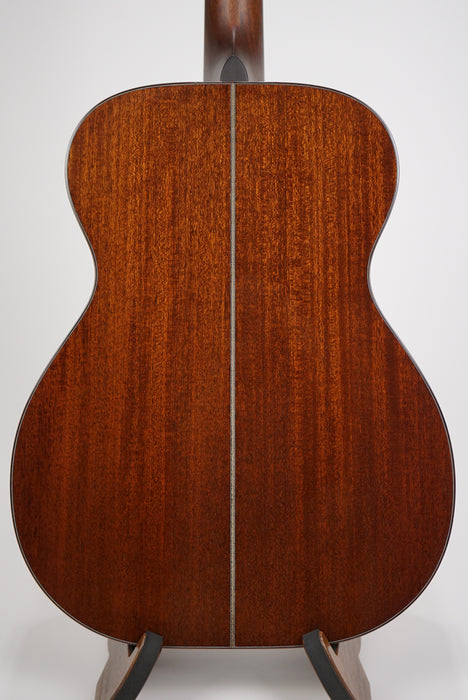 Huss and Dalton Model OM 14-fret Custom