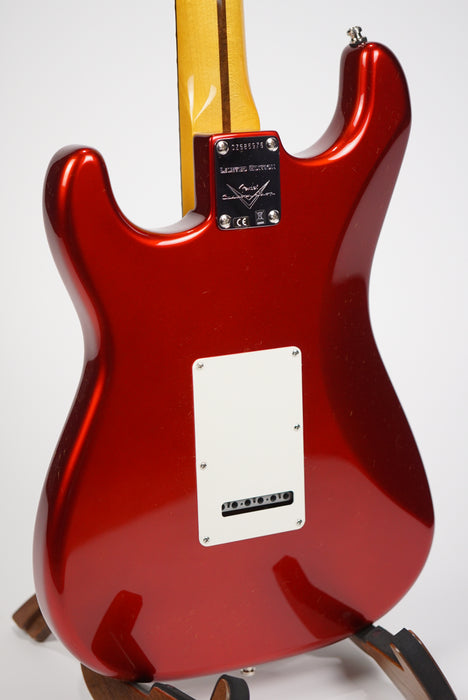 Fender Custom Shop Custom Stratocaster - Candy Apple Red!