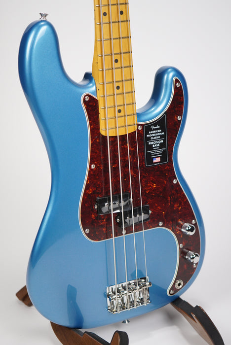 Fender American Professional Classic Precision Bass®, Maple Fingerboard, Faded Lake Placid Blue