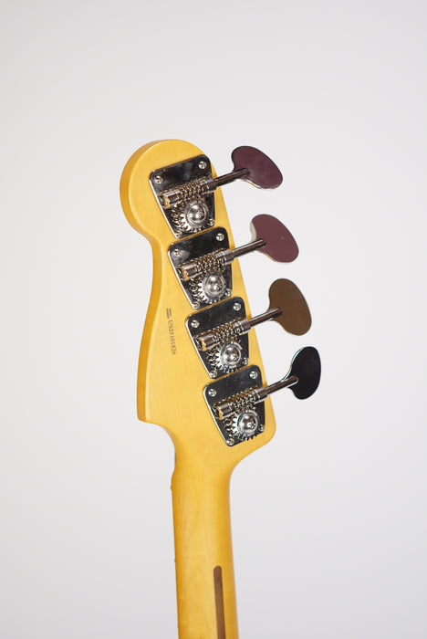 Fender American Professional Classic Precision Bass®, Maple Fingerboard, Faded Lake Placid Blue