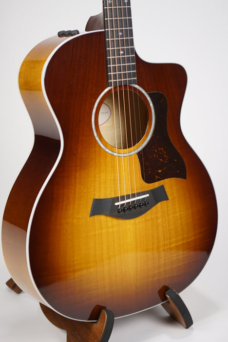 2022 Taylor 224ce-UA DLX LTD