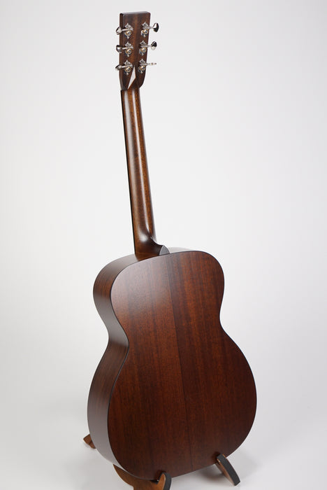 Bourgeois Mahogany Top OM Professional Series Thin Satin Finish