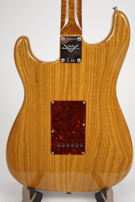Fender Custom Shop Artisan Koa Thinline Stratocaster®