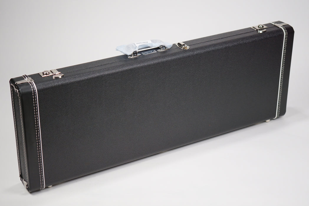 Fender Custom Shop Custom Deluxe Stratocaster-Lake Placid Blue