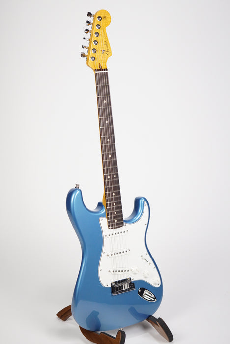Fender Custom Shop Custom Deluxe Stratocaster-Lake Placid Blue