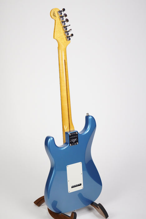Fender Custom Shop Custom Deluxe Stratocaster-Lake Placid Blue