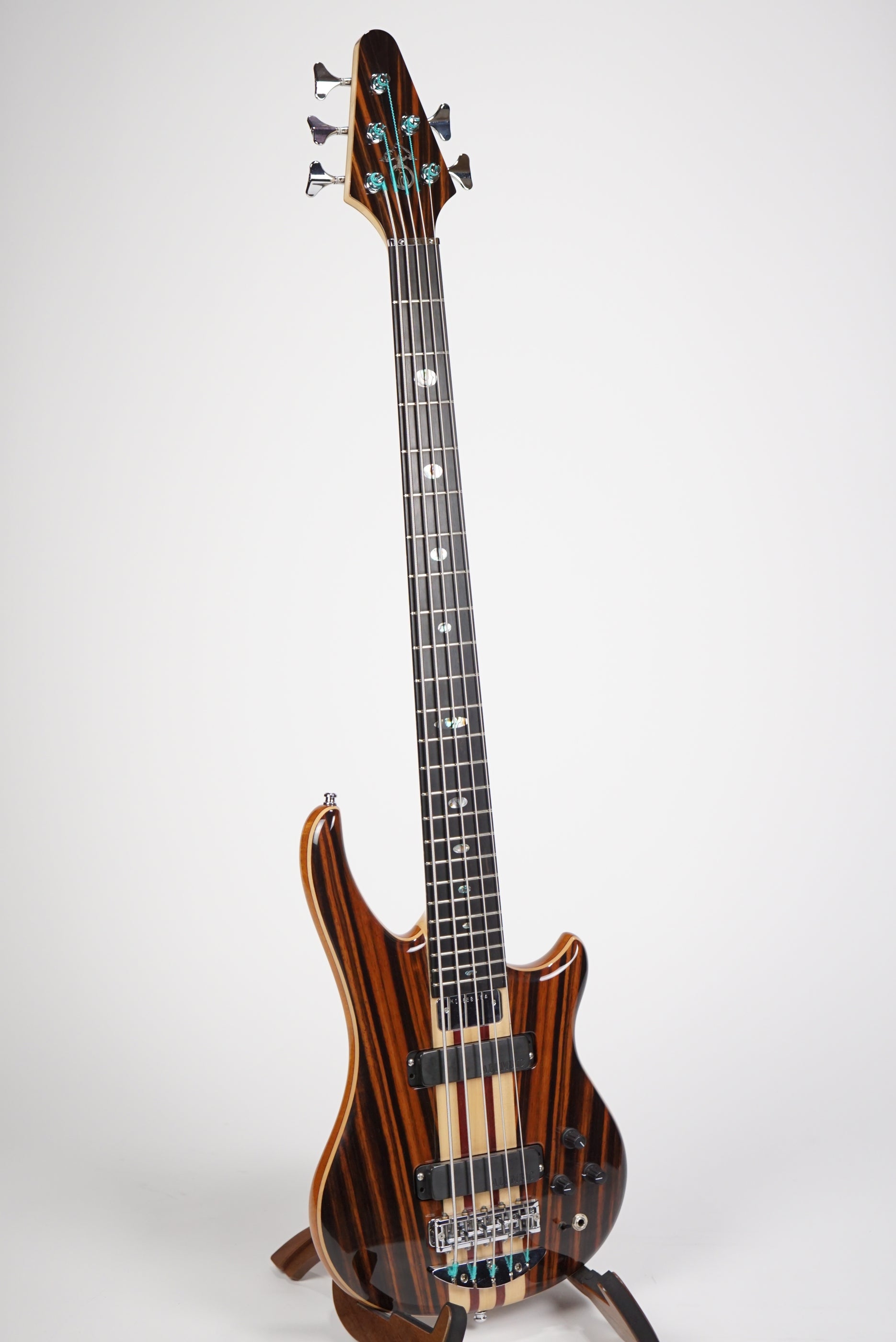 Alembic Instruments Alembic Essence Five String Bass — Northern Lights Music