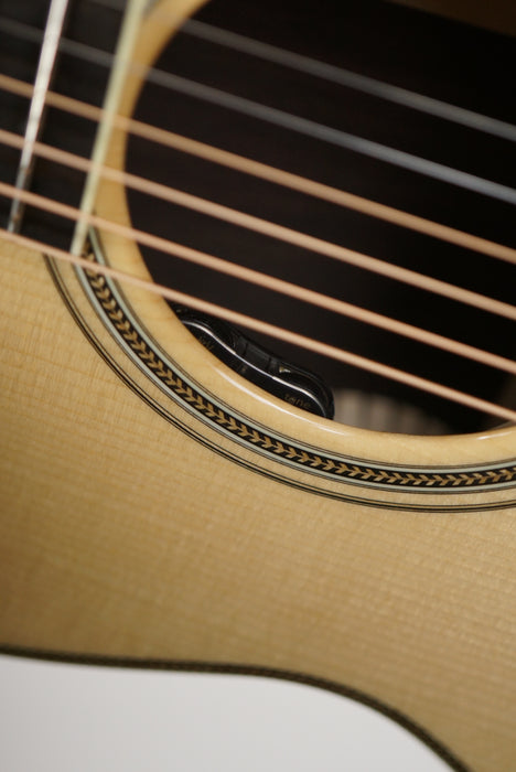 2022 Santa Cruz OMG Cutaway