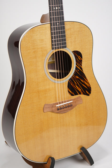 Taylor Gold Label 710e