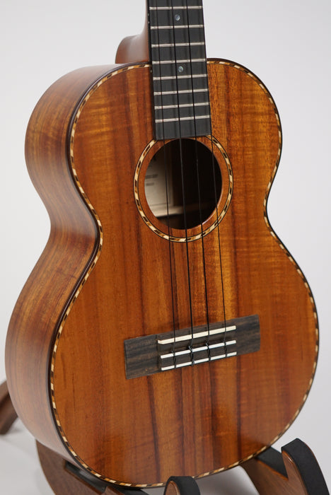 Kamaka HF-3 D (Deluxe) Tenor Ukulele