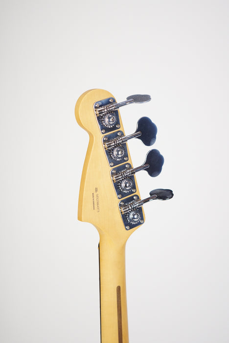 Fender Player II Mustang® Bass PJ, Rosewood Fingerboard, Hialeah Yellow