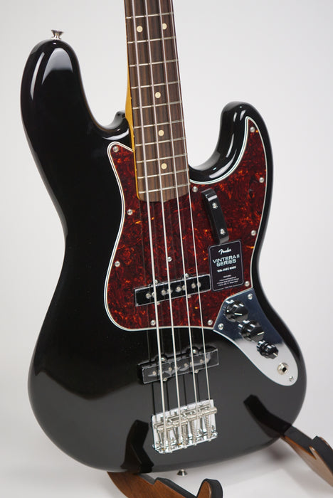 Fender Vintera® II '60s Jazz Bass®, Rosewood Fingerboard, Black
