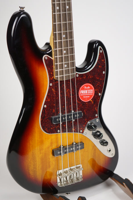 Squier Classic Vibe '60s Jazz Bass®, Laurel Fingerboard, 3-Color Sunburst