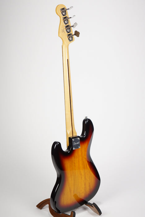 Squier Classic Vibe '60s Jazz Bass®, Laurel Fingerboard, 3-Color Sunburst