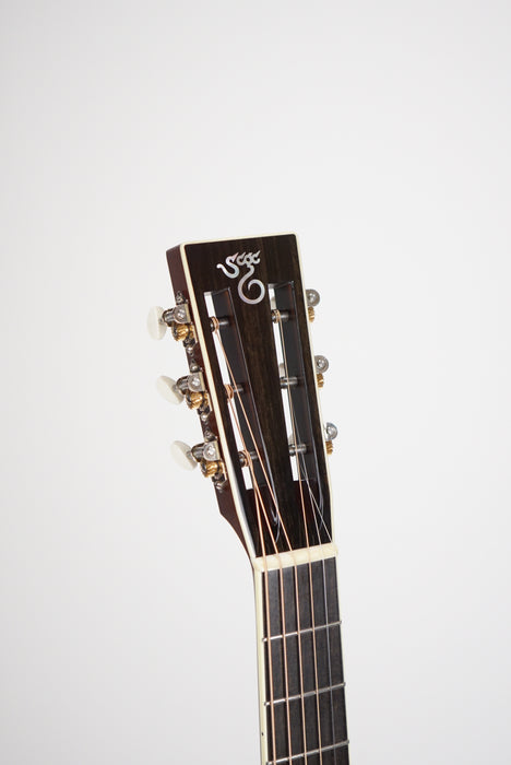 2024 Santa Cruz OO Cutaway | Wide Nut