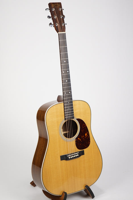2017 Martin D-28