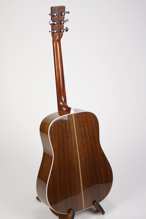 2017 Martin D-28