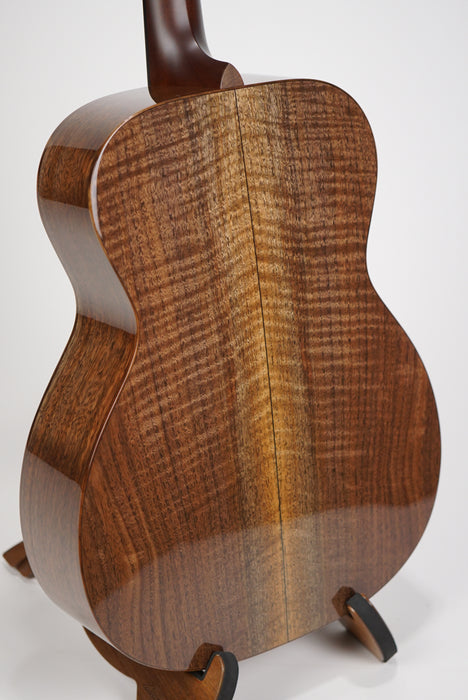 Santa Cruz OM Cedar Walnut