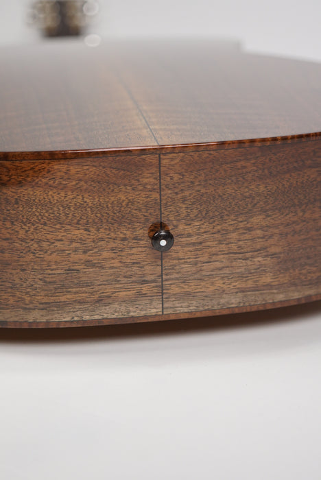 Santa Cruz OM Cedar Walnut