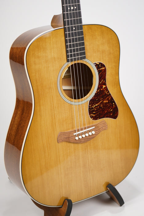 Taylor Trey Hensley Gold Label 510e Special Edition