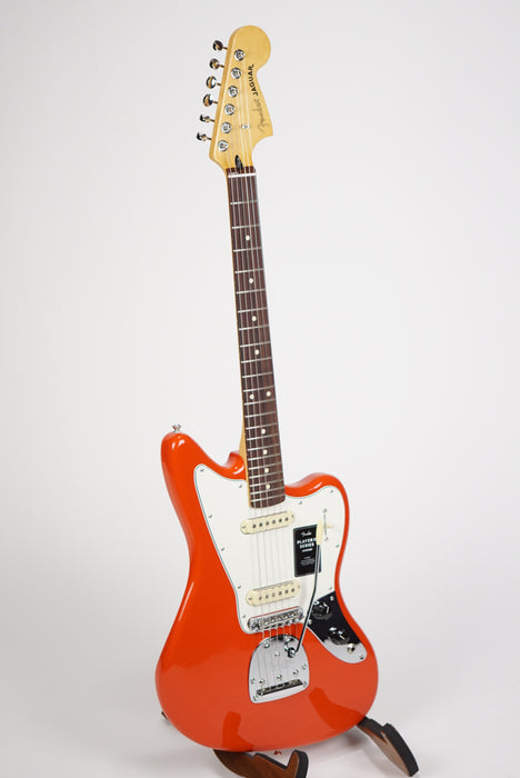 Fender Player II Jaguar®, Rosewood Fingerboard, Coral Red