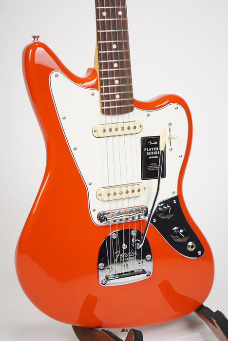 Fender Player II Jaguar®, Rosewood Fingerboard, Coral Red