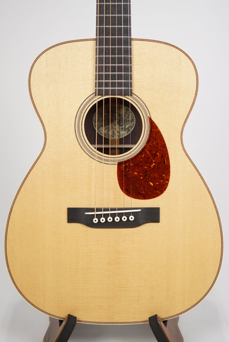 Collings 002H 14-Fret T