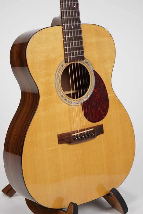 1998 Martin OM-21