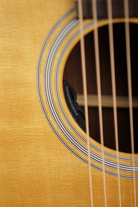 1998 Martin OM-21