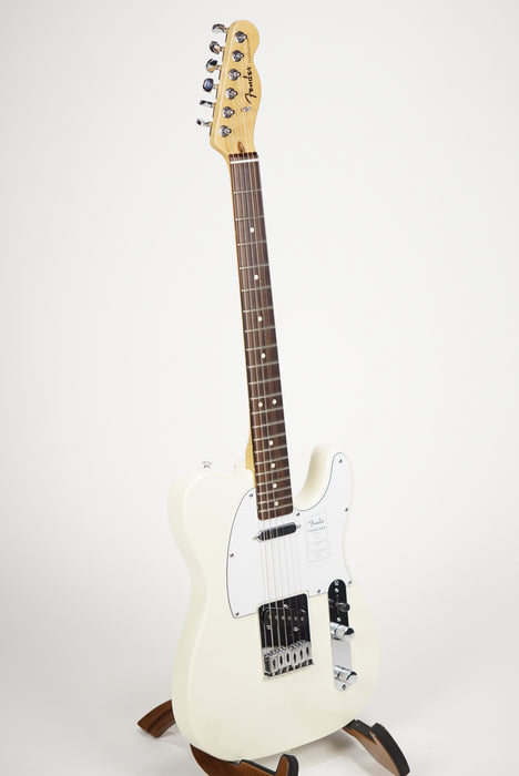 Fender Standard Telecaster®, Laurel Fingerboard, White Pickguard, Olympic White