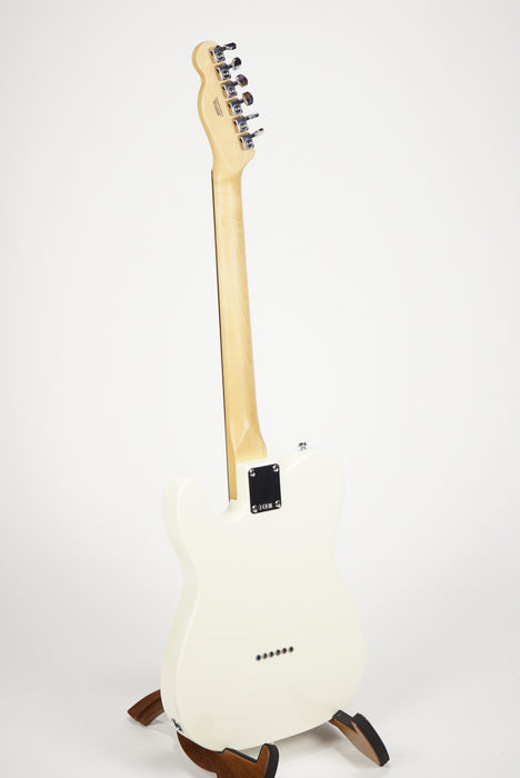 Fender Standard Telecaster®, Laurel Fingerboard, White Pickguard, Olympic White