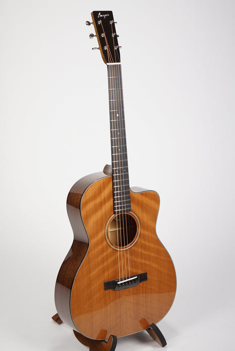 Bourgeois Heirloom Series Country Boy OMS-12/C Cutaway
