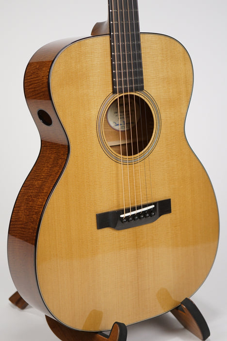 Bourgeois Custom Heirloom Series Country Boy OM