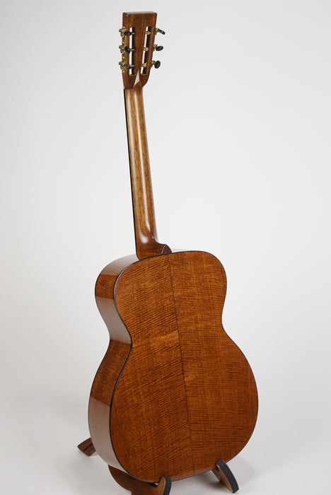 Bourgeois Custom Heirloom Series Country Boy OM