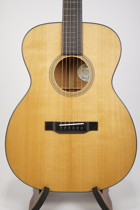 Bourgeois Custom Heirloom Series Country Boy OM
