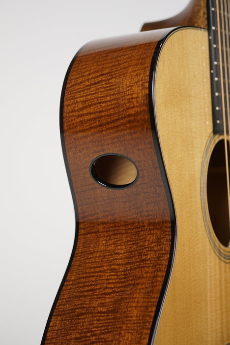 Bourgeois Custom Heirloom Series Country Boy OM
