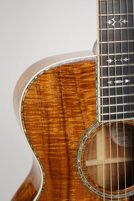 Bourgeois 45 Style OM | All Koa w/ Holly Binding